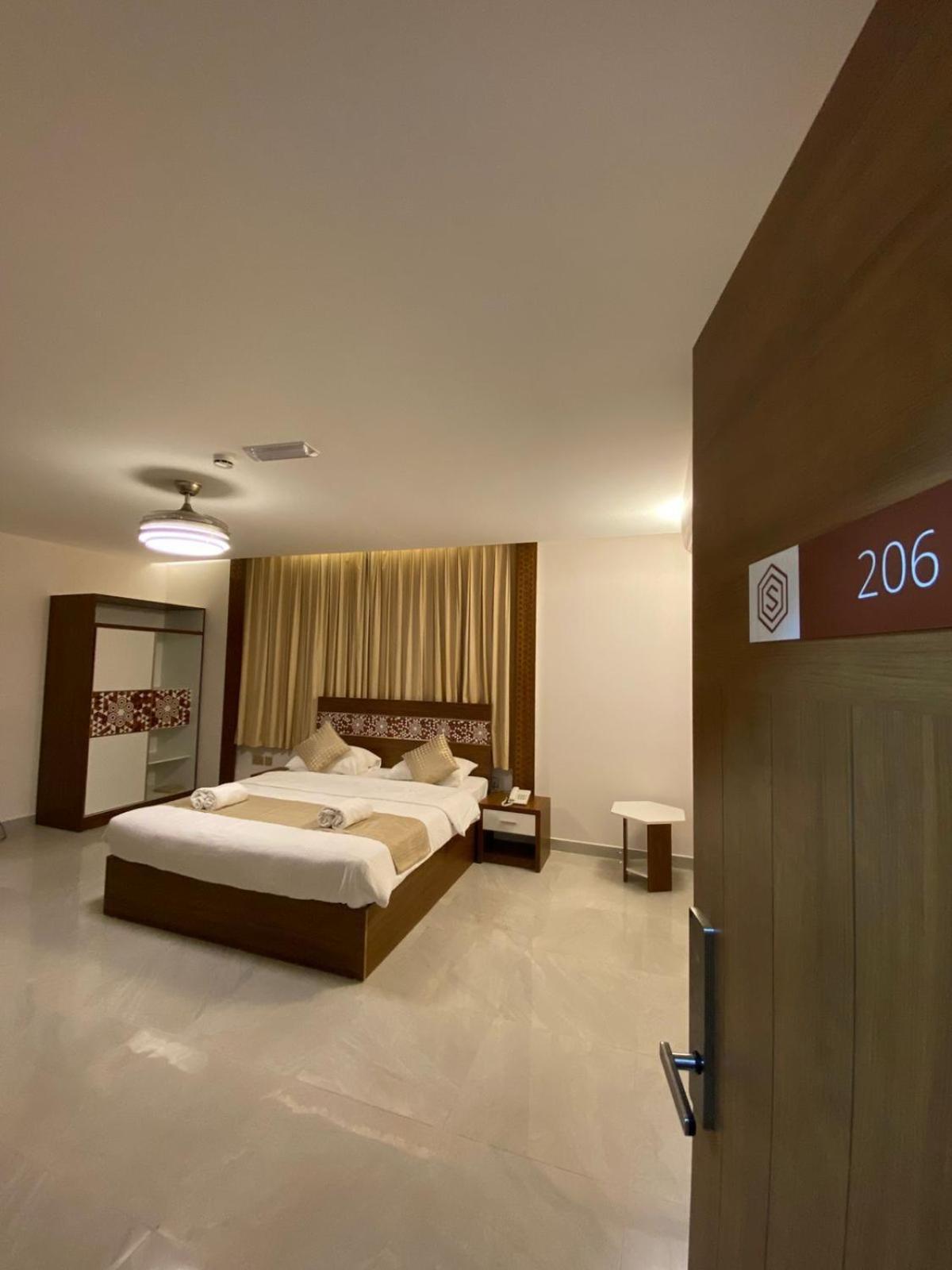 Sapphire Club Hotel 2*